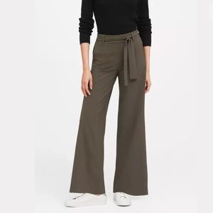 Banana Republic Wide leg pants